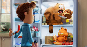 John, padre di Garfield (voce di Samuel L. Jackson) e Garfield (voce di Chris Pratt) in The Garfield Movie
