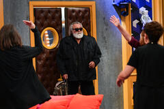 LOL - Chi ride è Fuori - Stagione 4