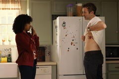 Gabrielle Dennis e Chris O'Dowd in Il premio del destino 1x04