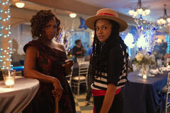 Crystal Fox e Djouliet Amara in Il premio del destino 1x07