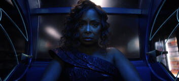 Crystal Fox in Il premio del destino 1x08