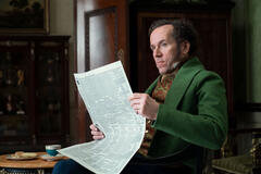 Ben Miller in Bridgerton 1x01