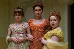 Harriet Cains, Bessie Carter e Nicola Coughlan in Bridgerton 1x08