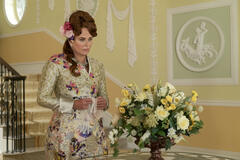 Polly Walker come Lady Portia Featherington in Bridgerton 3x01