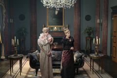 Jessica Madsen, Joanna Bobin in Bridgerton 3x04