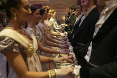 Hannah Dodd, David Mumeni in Bridgerton 3x04