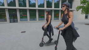 Belen e Cecilia Rodriguez in Celebrity Hunted - Caccia all'uomo 4x01