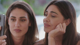 Belen e Cecilia Rodriguez in Celebrity Hunted - Caccia all'uomo 4x06