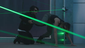 Herbert Ballerina e Brenda Lodigiani in Celebrity Hunted - Caccia all'uomo 4x01