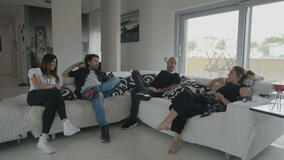 Herbert Ballerina e Brenda Lodigiani in Celebrity Hunted - Caccia all'uomo 4x05