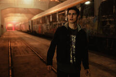 Wolfgang Novogratz come Lucas in La Profezia del Male (Tarot)