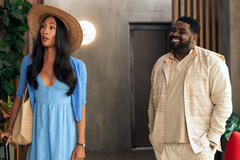 Michaela Jaé Rodriguez e Ron Funches in Loot 2x07
