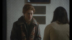 Marin Ireland e Thomasin McKenzie in Eileen - Foto dal film