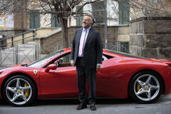 Christian De Sica in Natale a tutti i costi - Immagine dal set