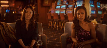 Ally Maki e Gabrielle Dennis in Il premio del destino 2x05