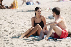 Francesca Chillemi (Viola) e Giovanni Scifoni (Pm Matteo Ferrara) in Viola come il Mare 2x02