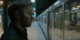 Joel Edgerton in Dark Matter in 1x02