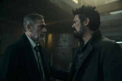 Jeffrey Dean Morgan e Karl Urban in The Boys - Stagione 4 - Immagine dal set