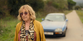 Carmen Maura in Tierra de mujeres - Intrecci di vite 1x01