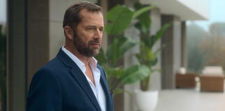 James Purefoy in Tierra de mujeres - Intrecci di vite 1x02