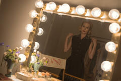 Brie Larson in Lezioni Di Chimica 1x05