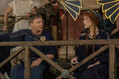 Rupert Penry Jones e Gabriella Pession in Those About To Die - Immagine dal set