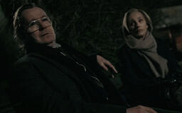 Gary Oldman e Kristin Scott Thomas in Slow Horses 1x03