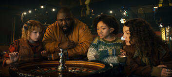 Christian Convery, Nonso Anozie, Naledi Murray, Stefania LaVie Owen in Sweet Tooth 3x01