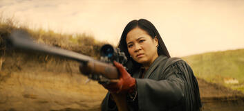 Kelly Marie Tran come Rosie in Sweet Tooth 3x03