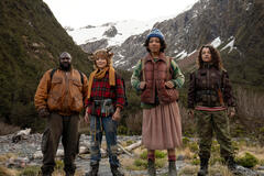Nonso Anozie, Christian Convery, Naledi Murray, Stefania LaVie Owen in Sweet Tooth 3x01