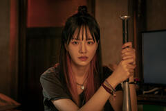 Park Kyu-young in Sweet Home 1x02