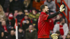 Mark Howard in Welcome to Wrexham 3x02