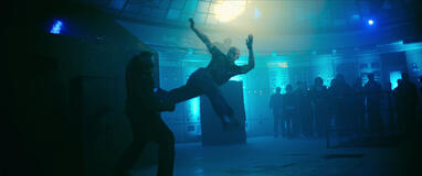 Emilio Sakraya come Octavio Bergmann e Aristo Luis come Benko sul set di 60 Minutes