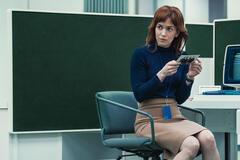 Britt Lower in Scissione 1x04