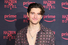 Blake Roman attende la proiezione speciale & Post Reception di Hazbin Hotel a AMC Empire 25 l'8 gennaio 2024 in New York City