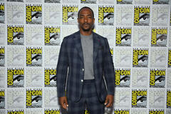 Anthony Mackie attende il Marvel Studios Panel nella Hall H al SDCC in San Diego, California il 27 luglio 2024