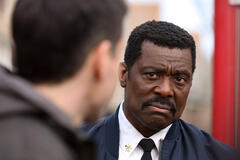 Eamonn Walker come Chief Wallace Boden in Chicago Fire 12x07