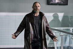 Roland Møller come David Silje in Citadel 1x02