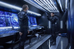 Roland Møller come Anders Silje, Richard Madden come Mason Kane in Citadel 1x06