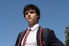 Fernando Líndez come Joel in Elite 8x01