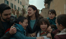 Stefano Valentini, Barbara Ronchi, Francesco De Lucia in Familia di Francesco Costabile