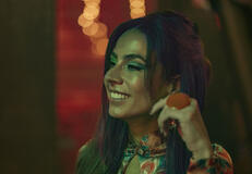 Carla Giraldo come Piluca in La Primera Vez 2x05