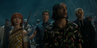 Emily Rudd, Mackenyu Arata, Jacob Romero Gibson, Taz Skylar in One Piece - Stagione 1