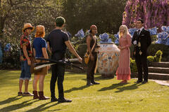 Iñaki Godoy, Emily Rudd, Mackenyu Arata, Jacob Romero Gibson, Celeste Loots, Alexander Maniatis in One Piece - Stagione 1