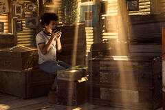 Colton Osorio come Giovane Luffy in One Piece - Stagione 1