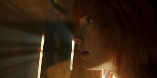 Emily Rudd come Nami in One Piece - Stagione 1