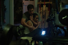 Jake Gyllenhaal e Ruth Negga in Presunto innocente 1x04