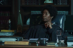 Noma Dumezweni in Presunto innocente 1x06