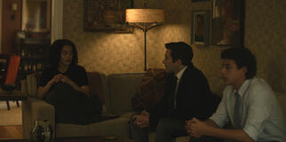 Chase Infiniti, Jake Gyllenhaal e Kingston Rumi Southwick in Presunto innocente 1x08