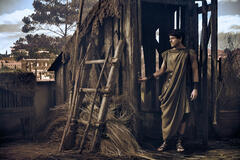 Iwan Rheon come Tenax in Those About To Die 1x09